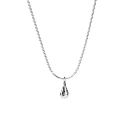 Lifelike Snake-Chain Necklace — Everyday Luxury