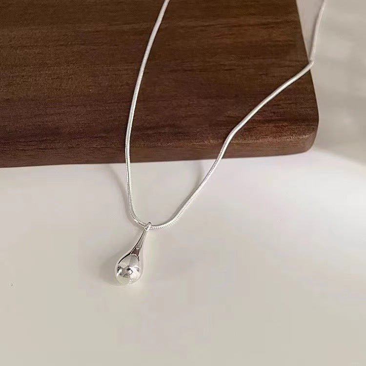 Lifelike Snake-Chain Necklace — Everyday Luxury