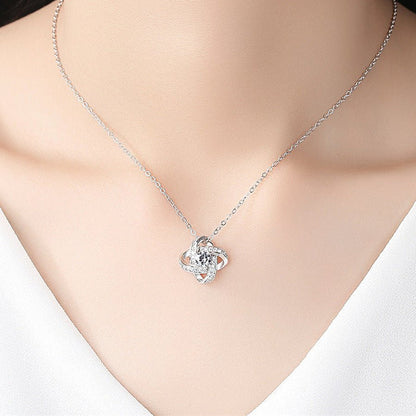 Heart of Eternity Rotating Lucky Pendant Clavicle Chain Necklace